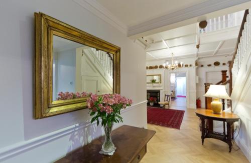 Ditton Lodge — 4-Star Luxury Hotel in Surbiton, United Kingdom
