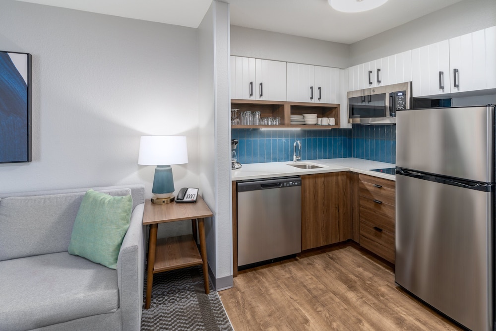 Staybridge Suites Denver Cherry Creek by IHG - photo 20