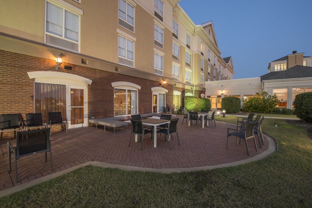 Hilton Garden Inn Tupelo - photo 45