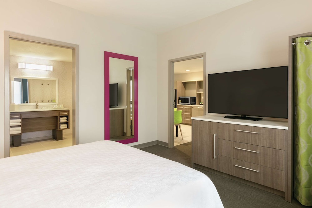 Home2 Suites by Hilton Williamsville Buffalo Airport - photo 12