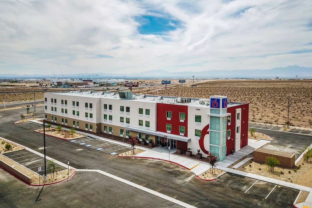 Motel 6 Las Vegas NV Motor Speedway - photo 3