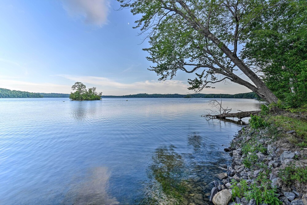 Life on the Lake with Private Dock And Fire Pit — Winthrop — photo 3