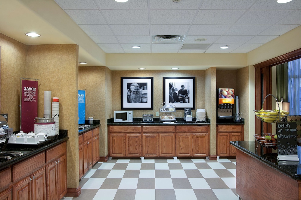 Hampton Inn & Suites Brownsville - photo 15