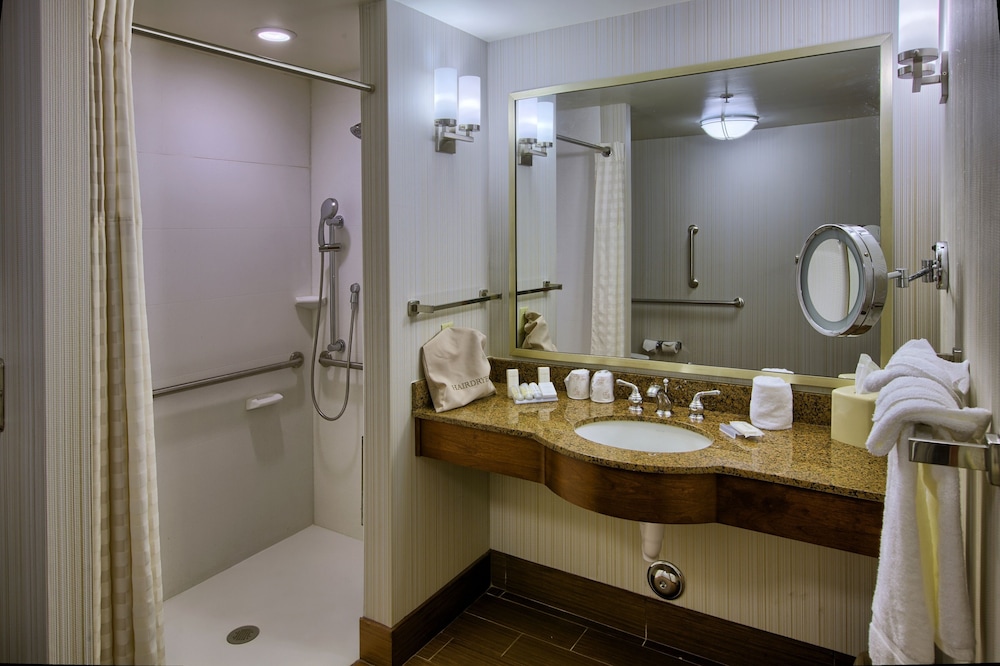 Hilton Garden Inn Durham University Medical Center - photo 22