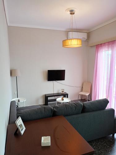 Serenity Apartment — 4-Star Luxury Hotel in Korinthos, Greece