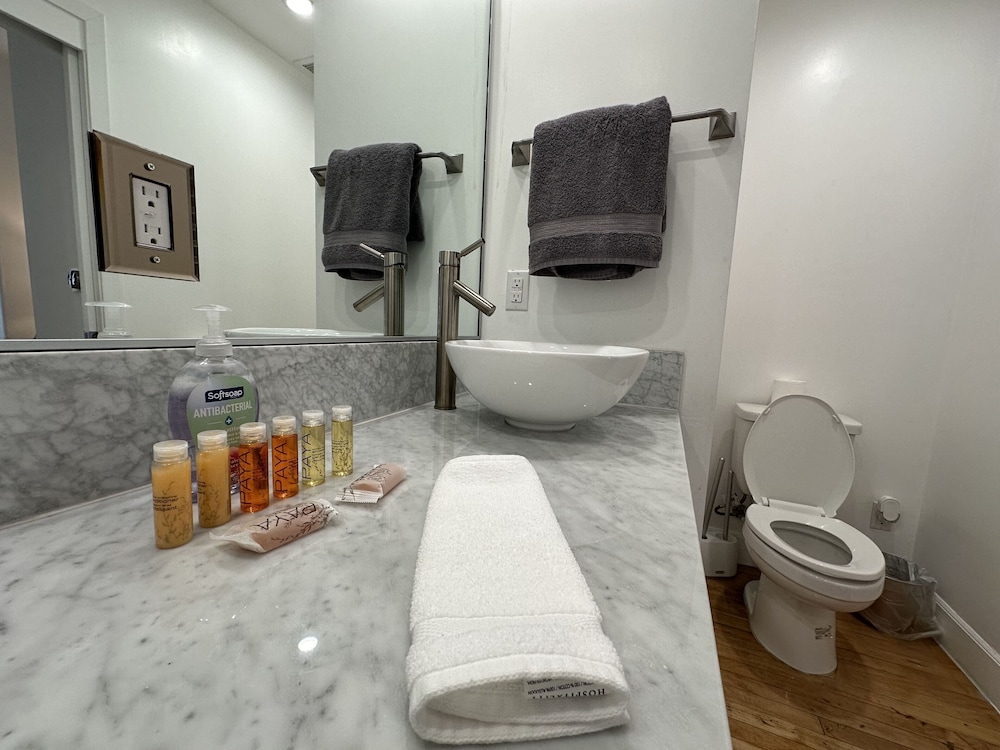 One Lux Stay HWH Downtown Los Angeles - photo 105