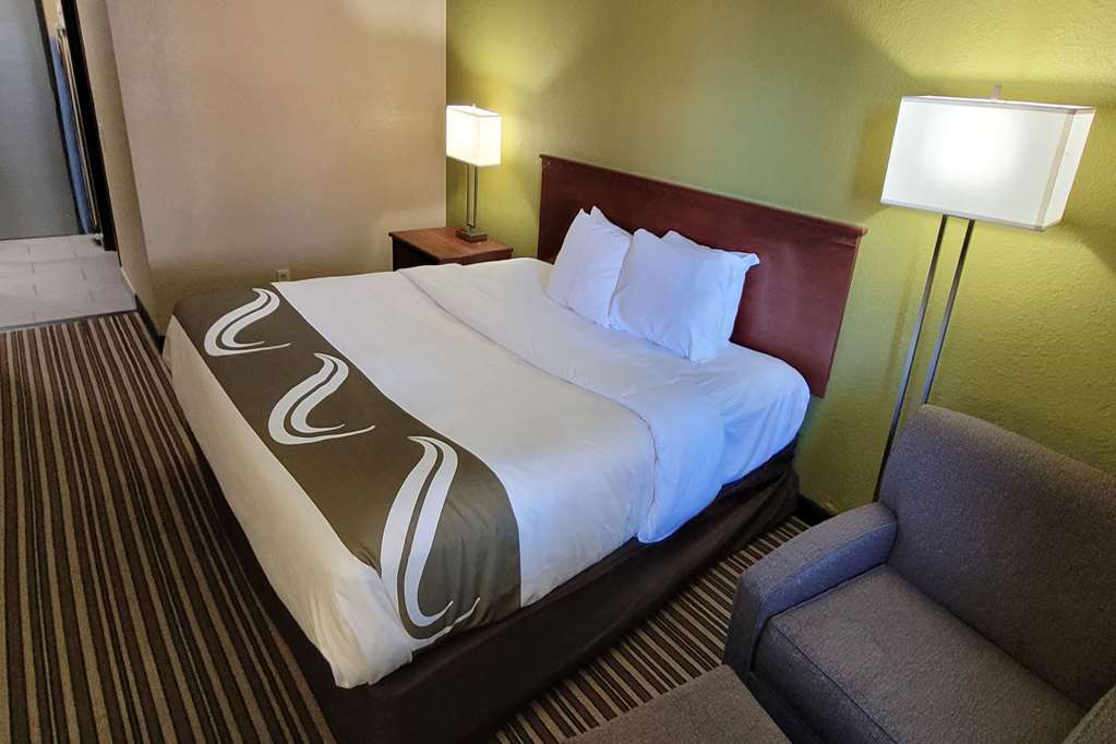 Quality Inn & Suites Columbia I 70 - photo 6