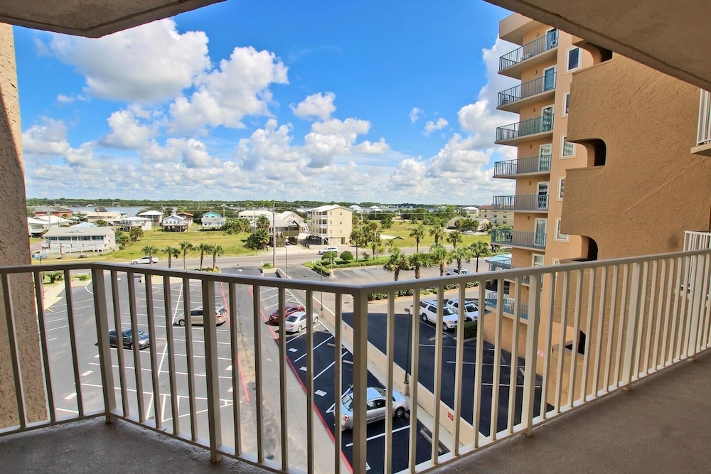 Edgewater 41 - photo 29