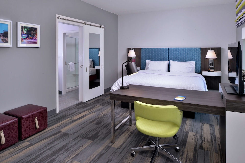 Hampton Inn & Suites Atlanta Marietta - photo 13