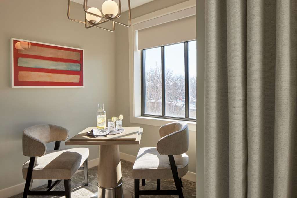 Capitol Hill Hotel - photo 4