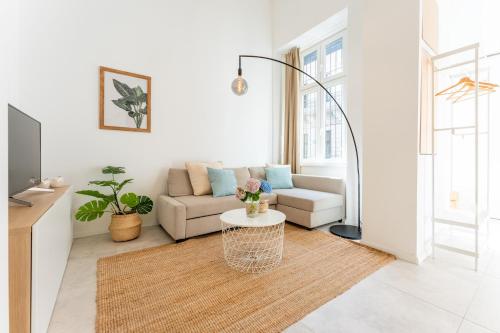 Brand New Luxury Apartment in Absolute Downtown — 4-Star Luxury Hotel in Budapest, Hungary