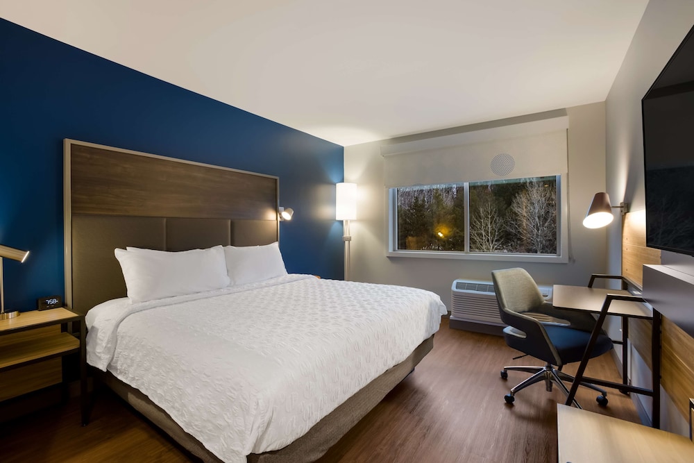 Tru by Hilton Traverse City - photo 17