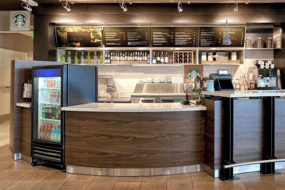 Courtyard by Marriott York - photo 24