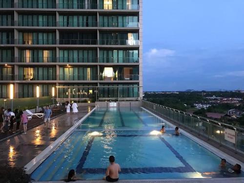 Imperial Suites Apartments — 4-Star Luxury Hotel in Kuching, Malaysia