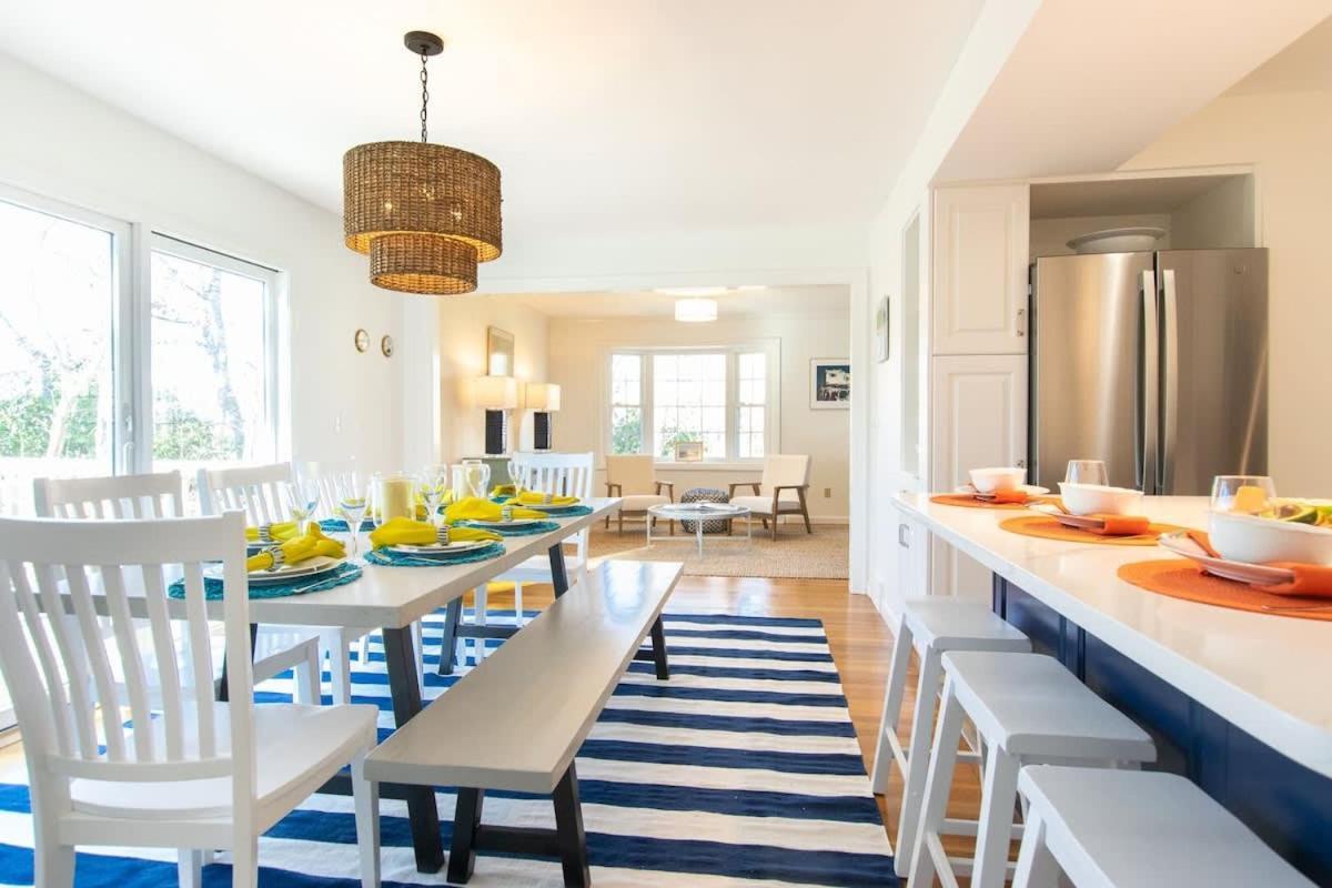 Gorgeous Home with Game Room Dog Welcome — 4-Star Luxury Hotel in Chatham, United States