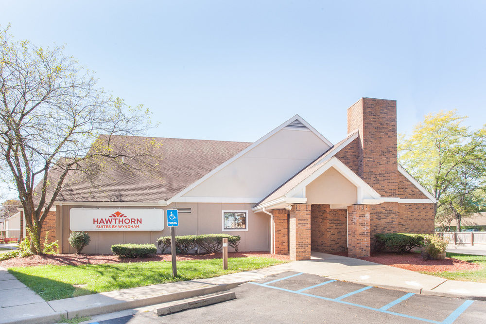 Hawthorn Suites by Wyndham Holland Toledo Area - photo 33