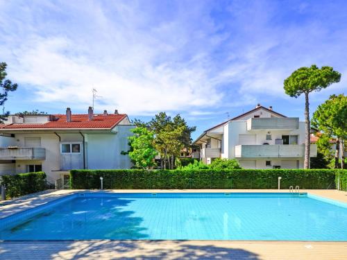 Apartment Parco Hemingway 38 by Interhome — 4-Star Luxury Hotel in Lignano Sabbiadoro, Italy