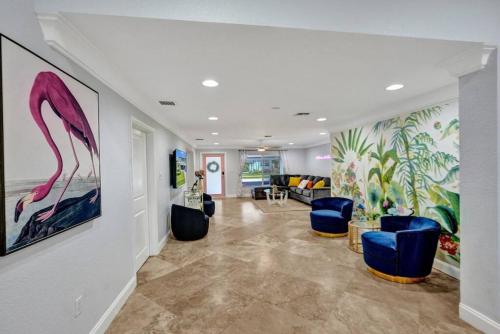 Hot Tub Roof Top Firepit Boat Dock — 4-Star Luxury Hotel in Fort Lauderdale, United States