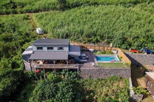 La kaz Pouny — 4-Star Luxury Hotel in Saint-Leu, Réunion
