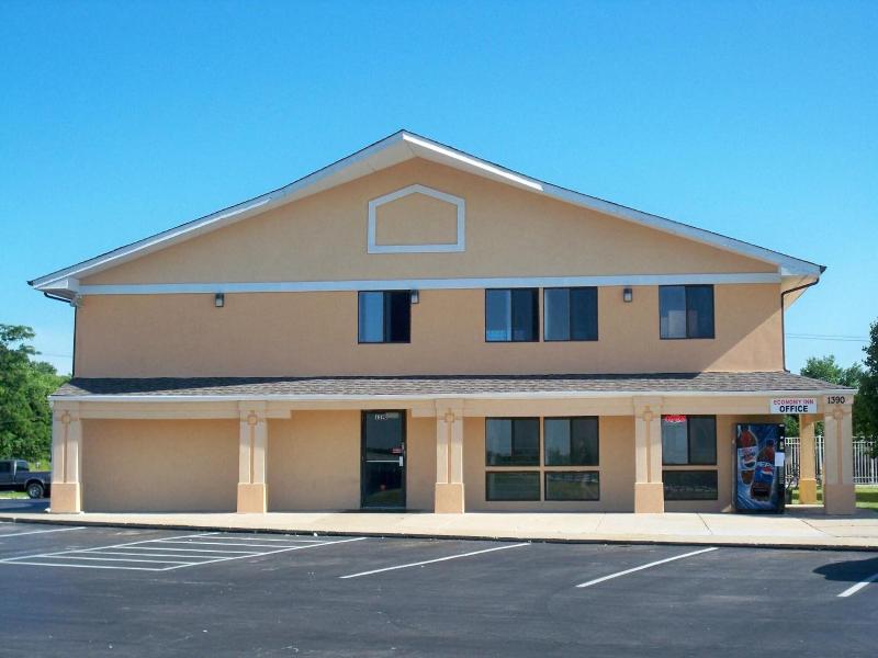 Knights Inn Wentzville MO - photo 17