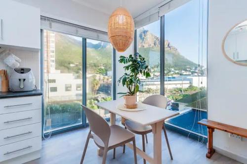 Cozy Coastal 1BR Surf Hike Explore