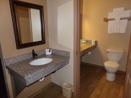 Cowlitz River Lodge - photo 27