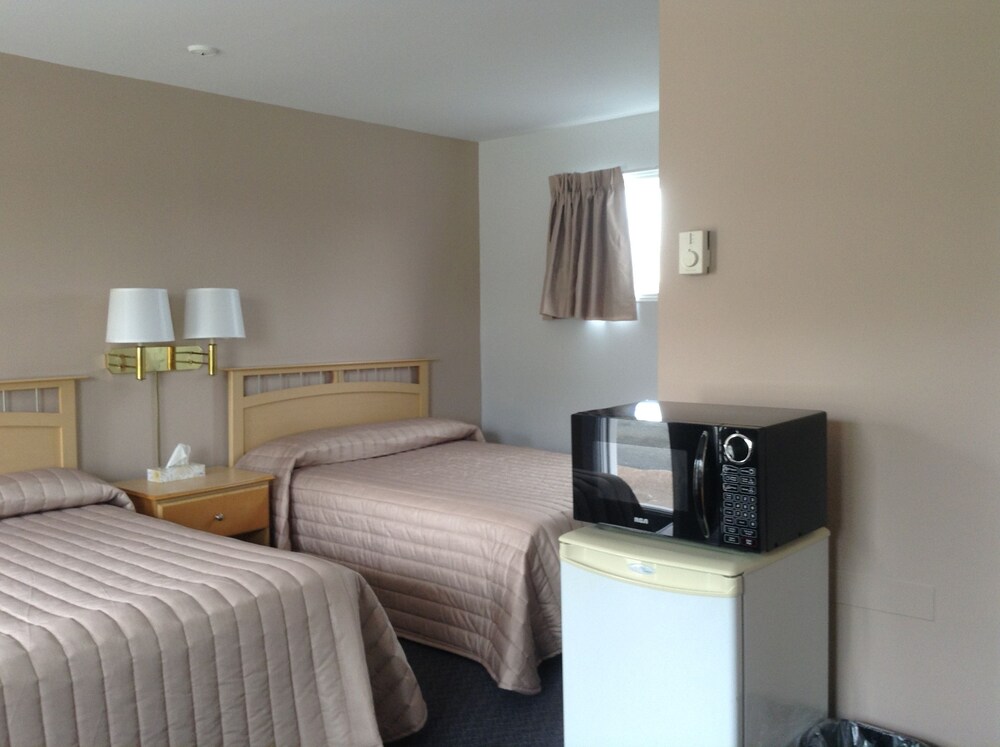 Tara Inn in New Glasgow, Canada