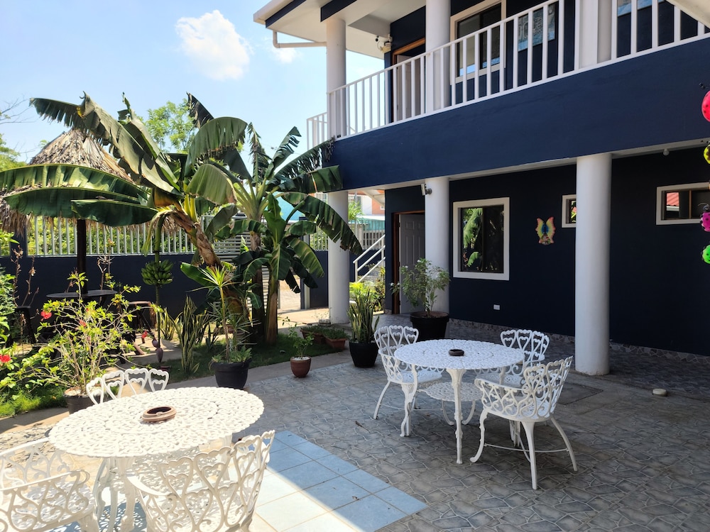 Hotel Montecristi near the Airport in Managua, Nicaragua