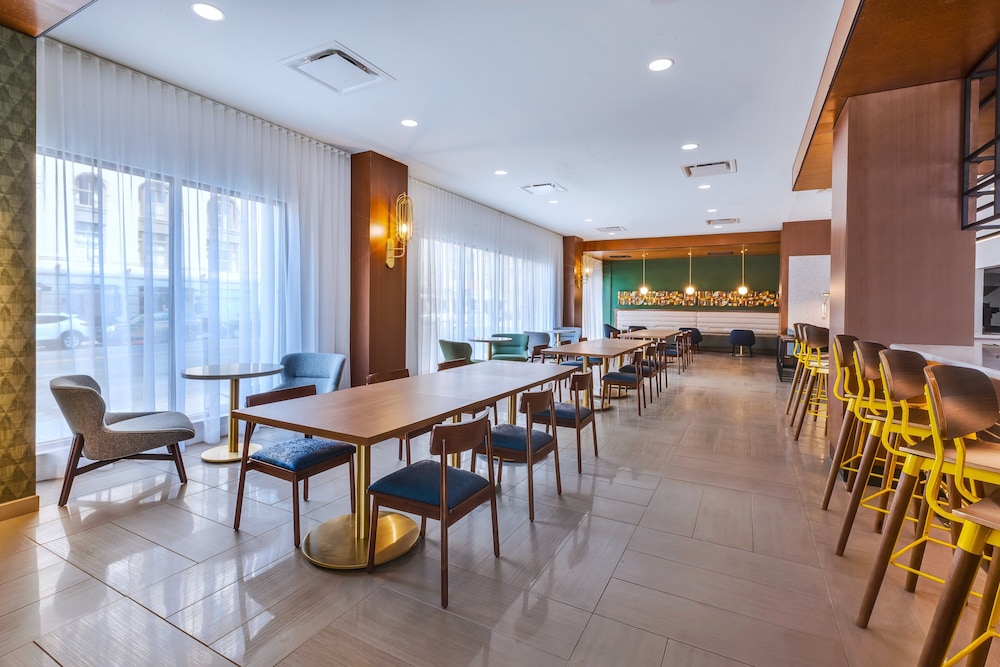 Hotel Indigo Detroit Downtown by IHG - photo 71