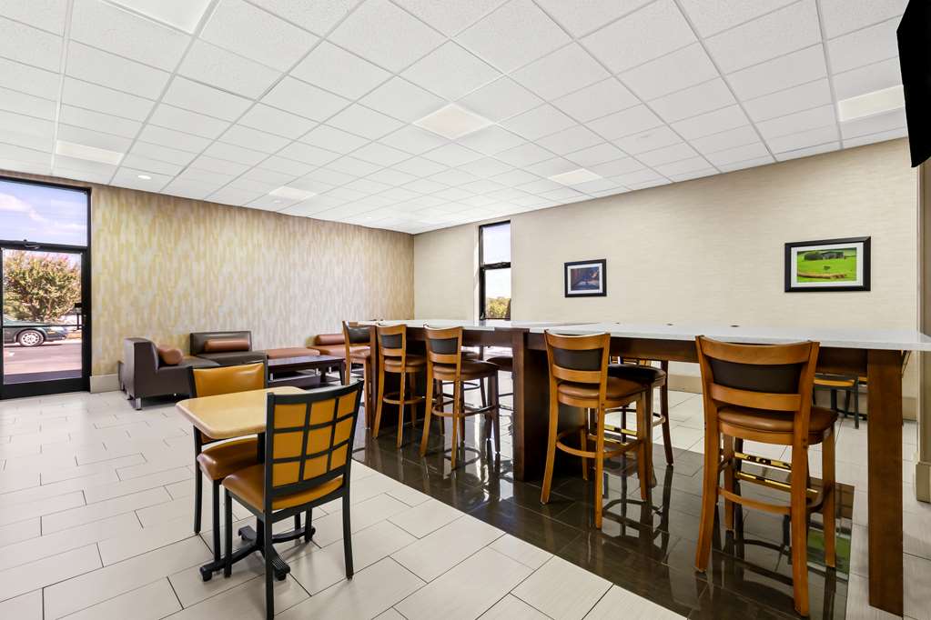 Best Western Fayetteville Inn - photo 23