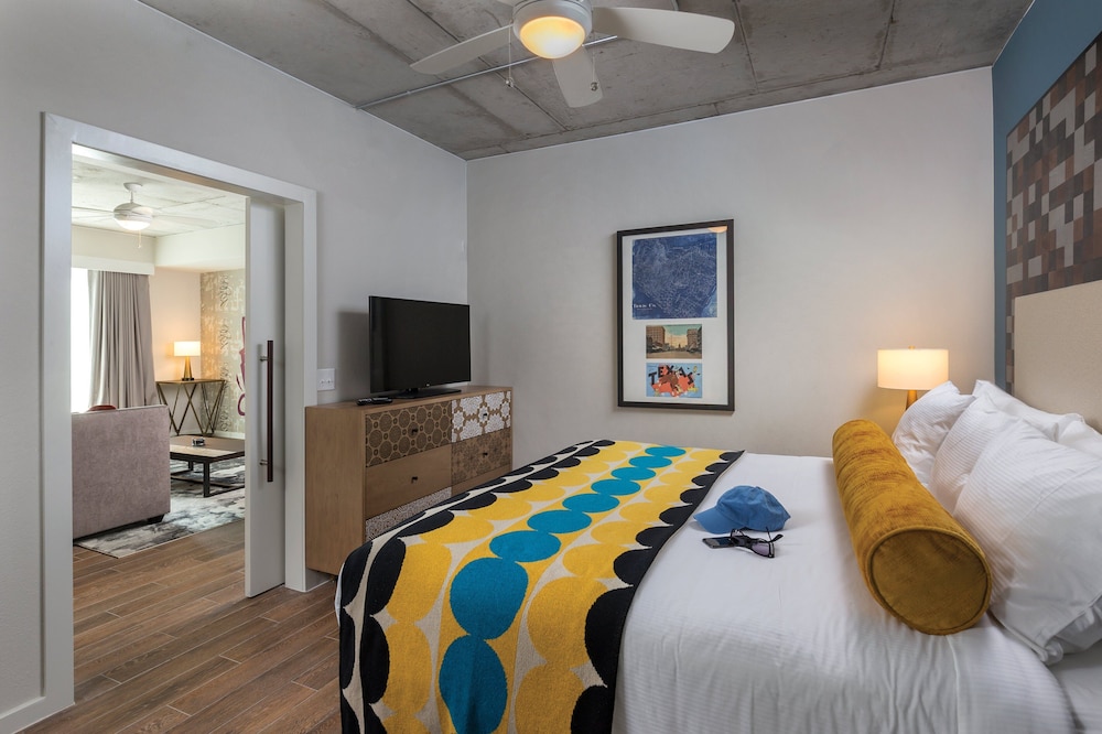 Club Wyndham Austin - photo 14