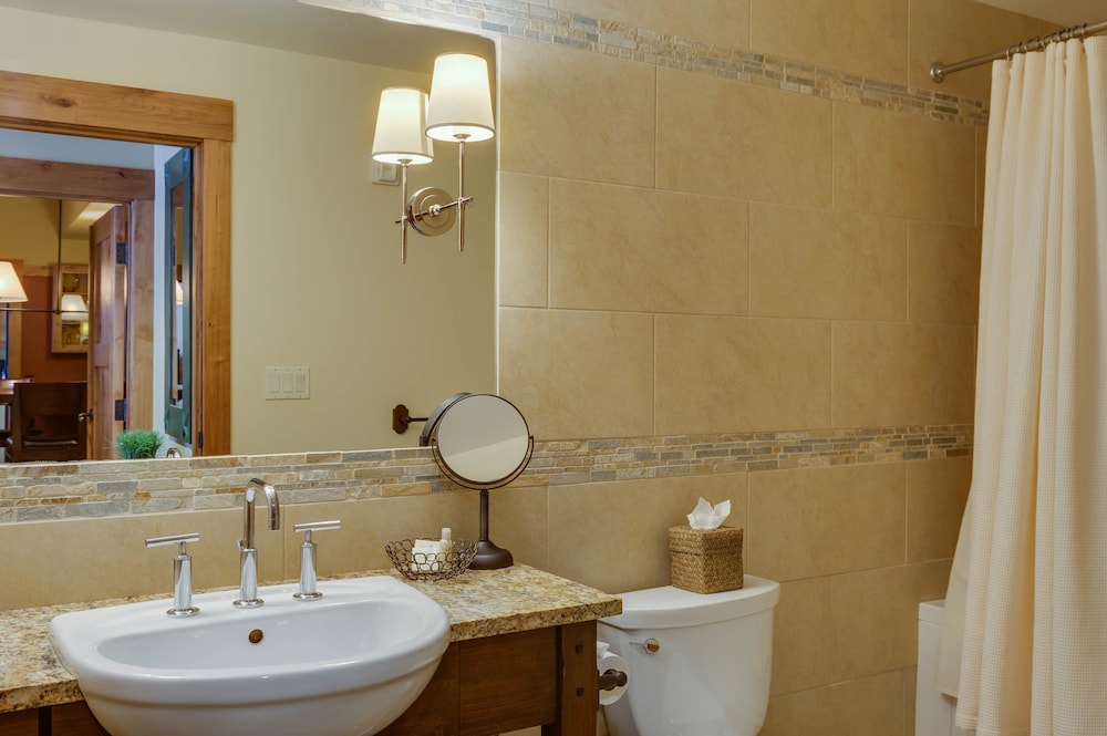 The Lodge at Bronze Buffalo Ranch - photo 23