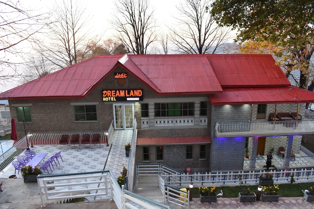 Dream Land Hotel — hotel in Murree