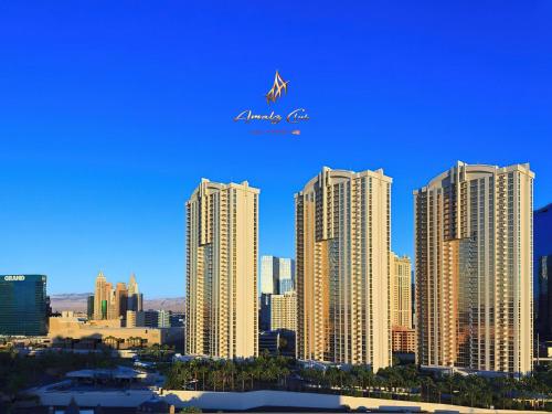 Amalz 1 Bedroom 2 Bathroom Balcony Suites at Mgm Signature — 4-Star Luxury Hotel in Las Vegas, United States