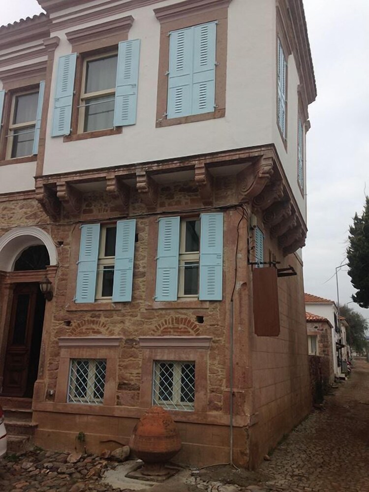 CundAda Hotel - carbon neutral hotel in Ayvalik