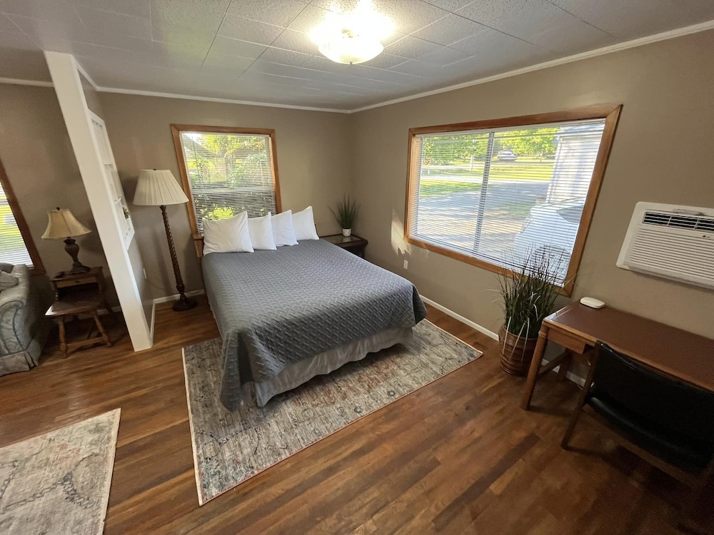 Cascade Motel - photo 18