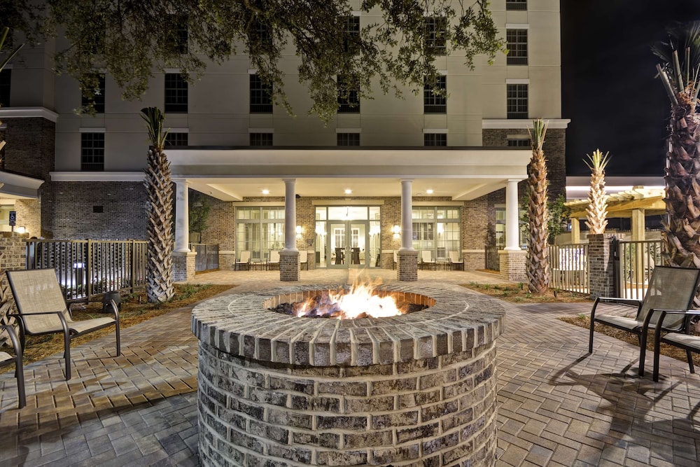 Hampton Inn & Suites Charleston Airport - photo 53