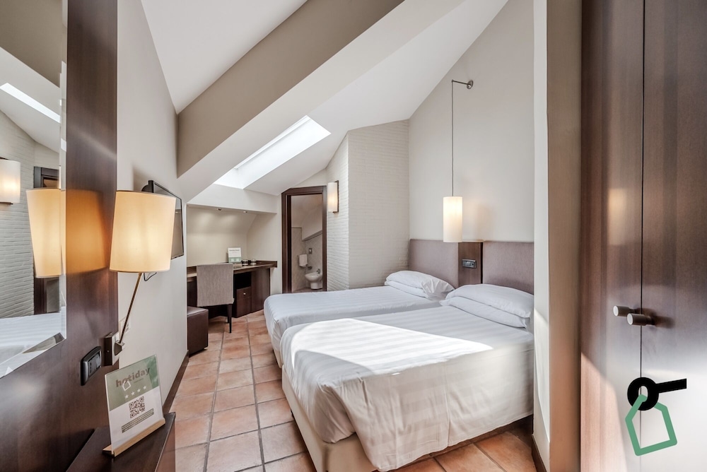 HOTIDAY Room Collection Roma Cornelia