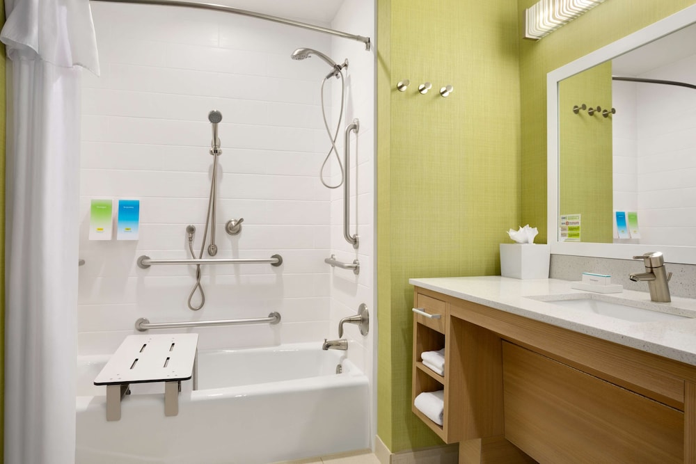 Home2 Suites by Hilton Shenandoah The Woodlands - photo 20