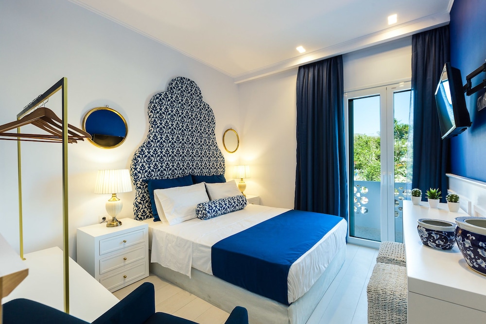 Georgioupolis Plaza Suites in Georgioupolis, Greece