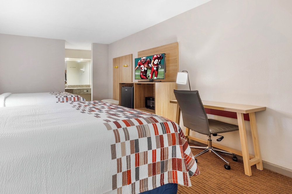 Red Roof Inn Franklin TN - photo 21