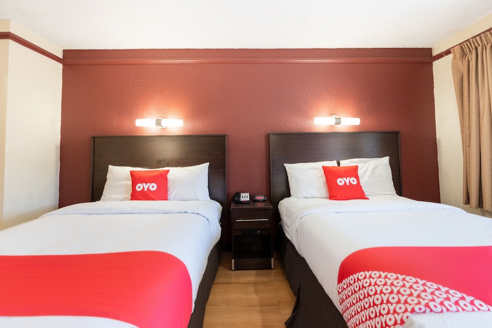 OYO Hotel Tulsa N Sheridan Rd & Airport - photo 22