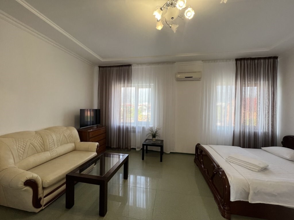 Kostakis - last minute hotel in Gelendzhik