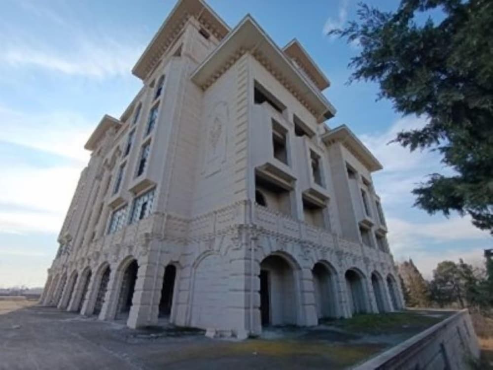 Yevlakh City Hotel in Yevlakh, Azerbaijan