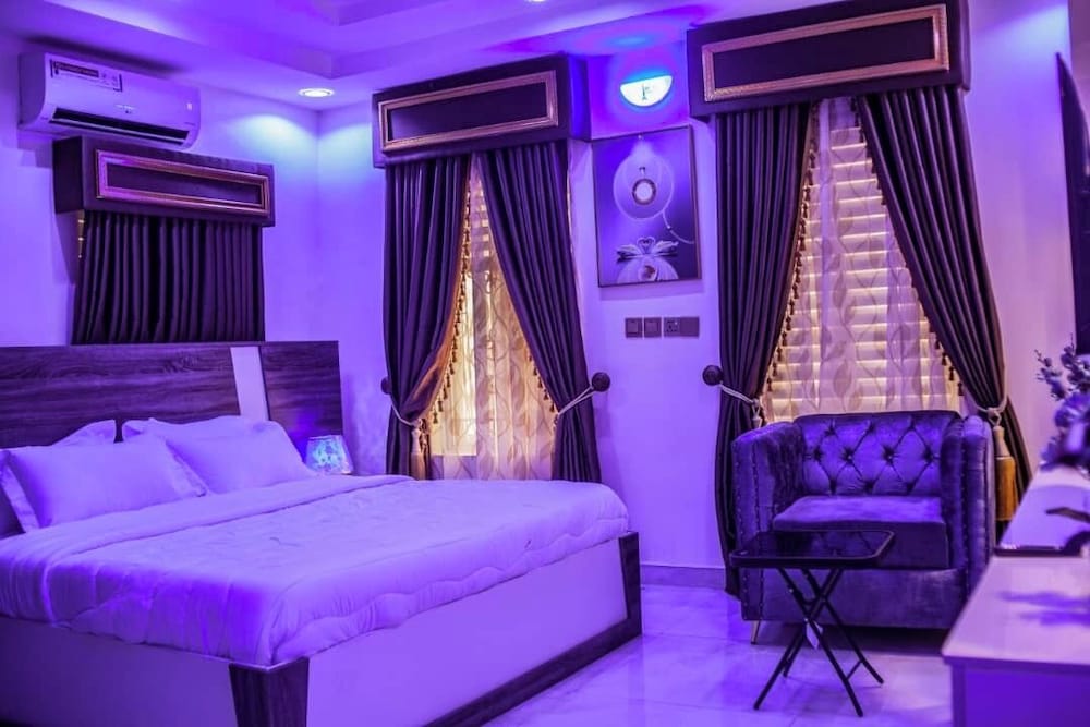 Readyhomes Shortlets and Apartments — 4-Star Luxury Hotel in Ibadan, Nigeria