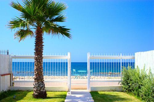 Natoli Beach House & Villas Villa Floriana — 4-Star Luxury Hotel in Finale, Italy