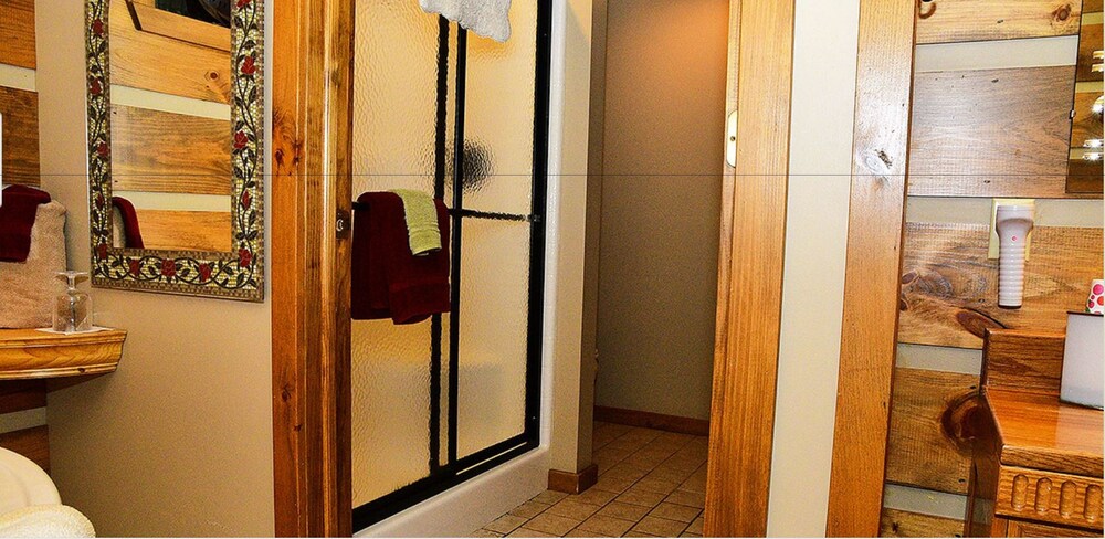 Bear Lodges & 131 Main Street - photo 53