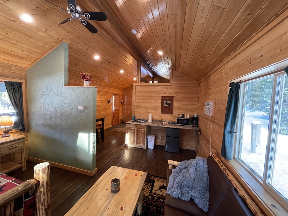 Bear Creek Resort — Thompson Falls — photo 2