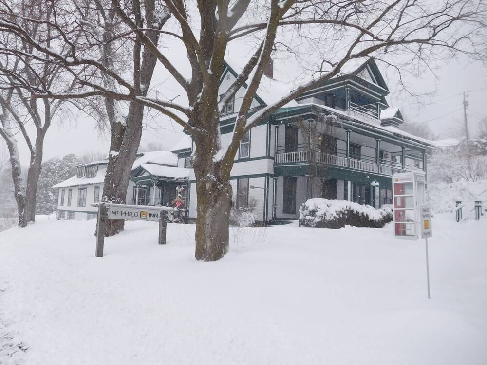 Mt. Philo Inn - photo 109
