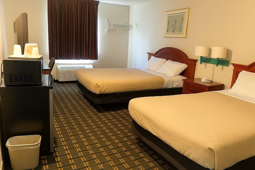 Raceway Inn - photo 11